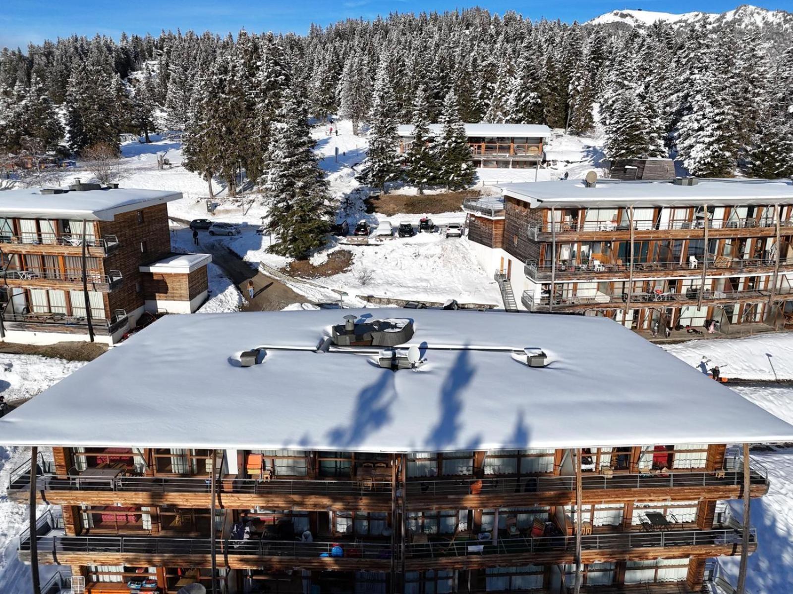 Bel appart pour 4/6 pers plein SUD sans vis a vis Chamrousse Extérieur photo